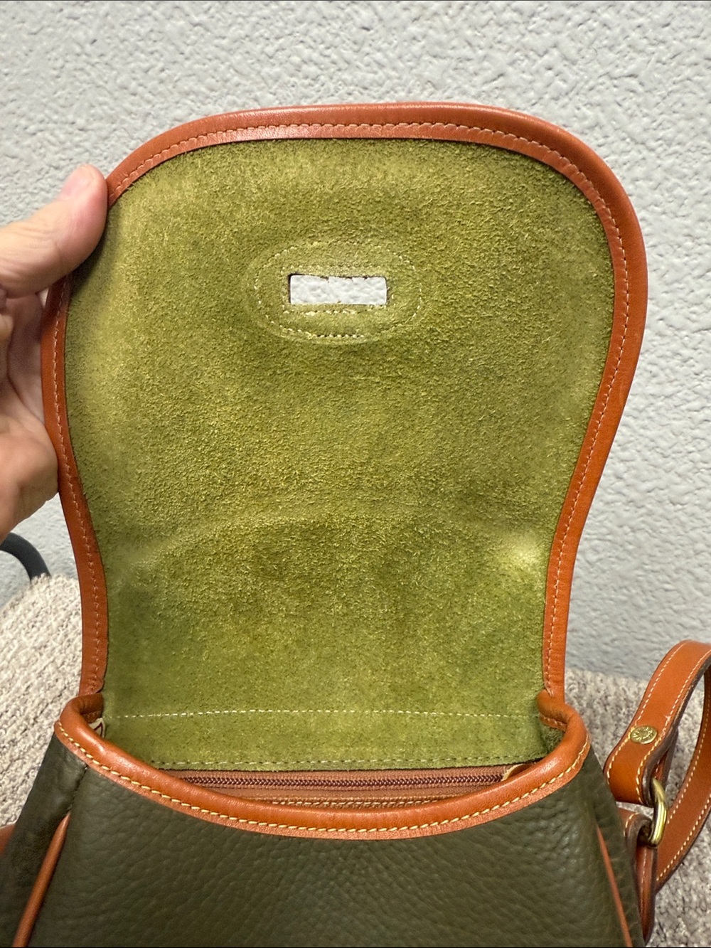 Rare Vintage Dooney & Bourke Olive Equestrian Tack Crossbody Saddle Bag - Picture 10 of 14